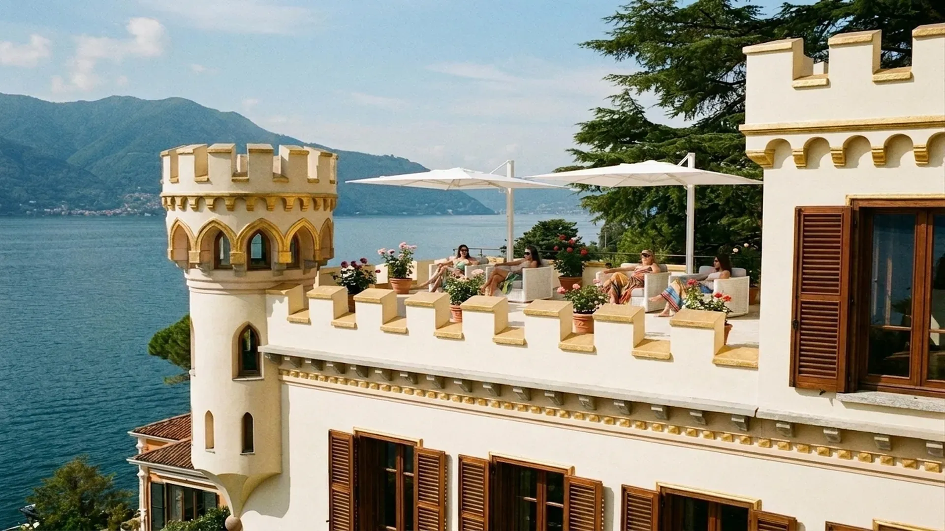 Boutique hotel on the waterfront of Como lake — Bioclimatic strategy